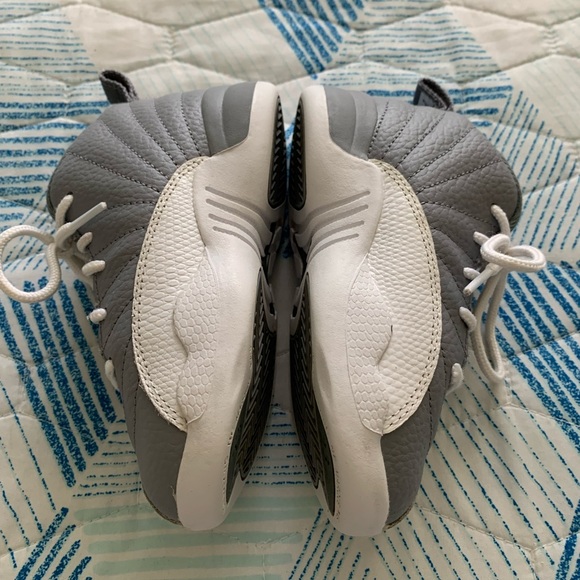 Retro Jordan 12 - Picture 4 of 9